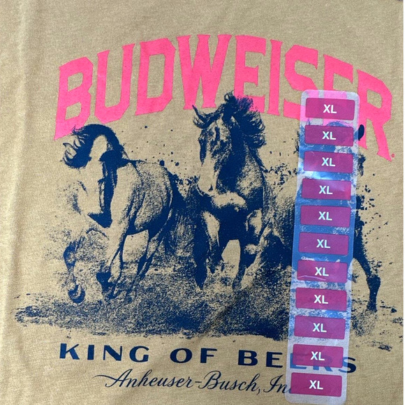 Budweiser Men's Short Sleeve King of Beers American Graphic T-Shirt, X-Large - Picture 3 of 9